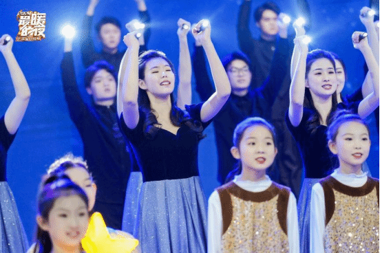 db旗舰、美育工作部师生参加《最暖的夜》——河北广播电视台2024跨年爱心盛典